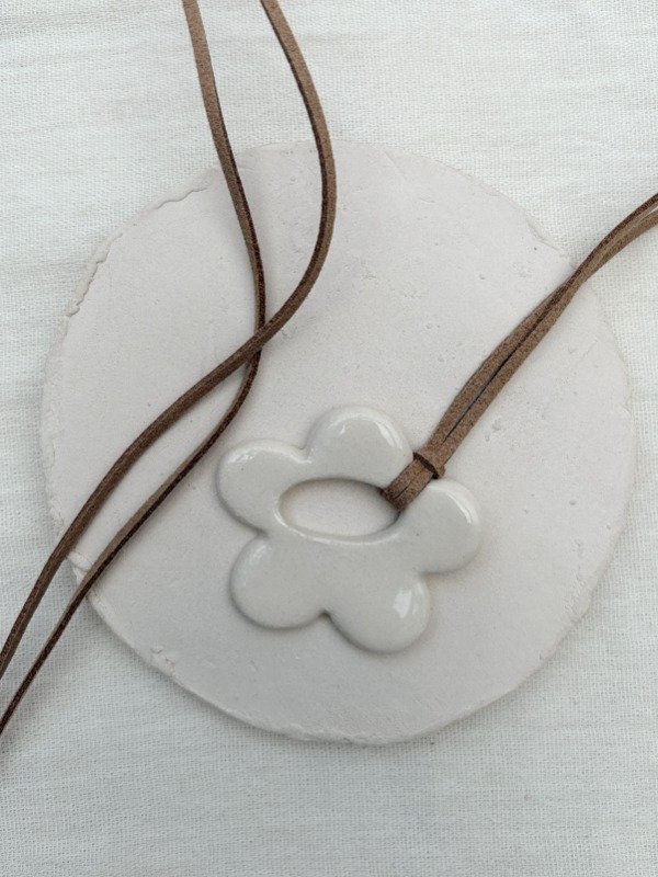 Producto - COLGANTE FLOR CRUDO