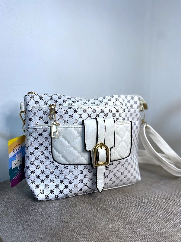 Producto - Cartera blanca