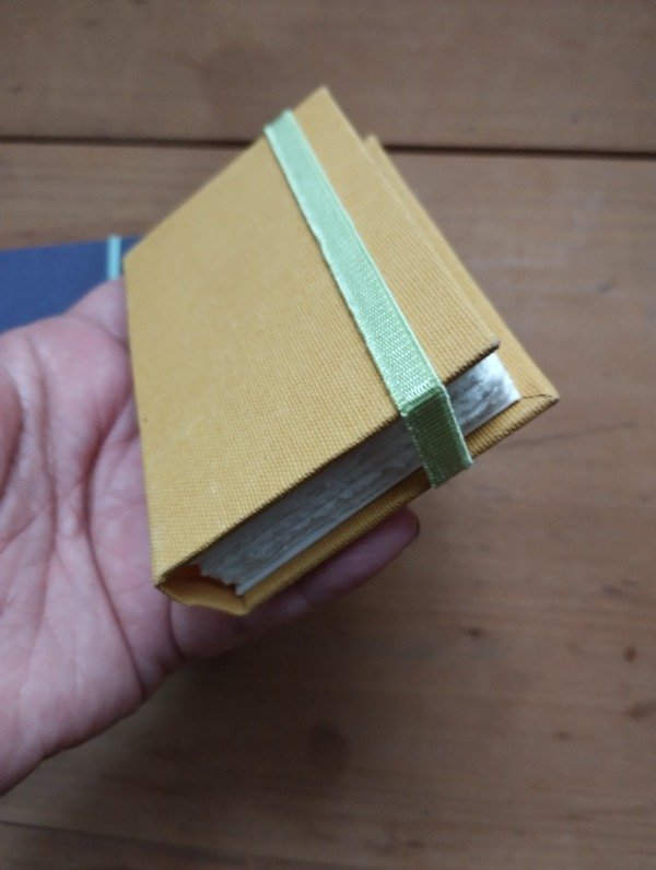 Producto - Sketchbook pocket Fabriano Tiepolo 100 algodón