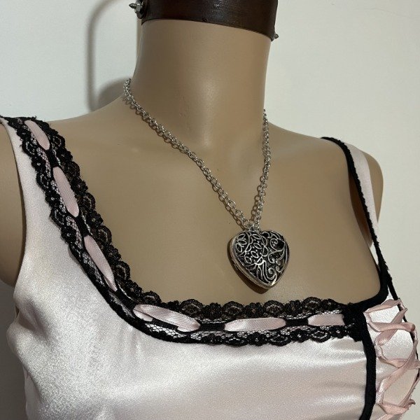 Producto - heart necklace