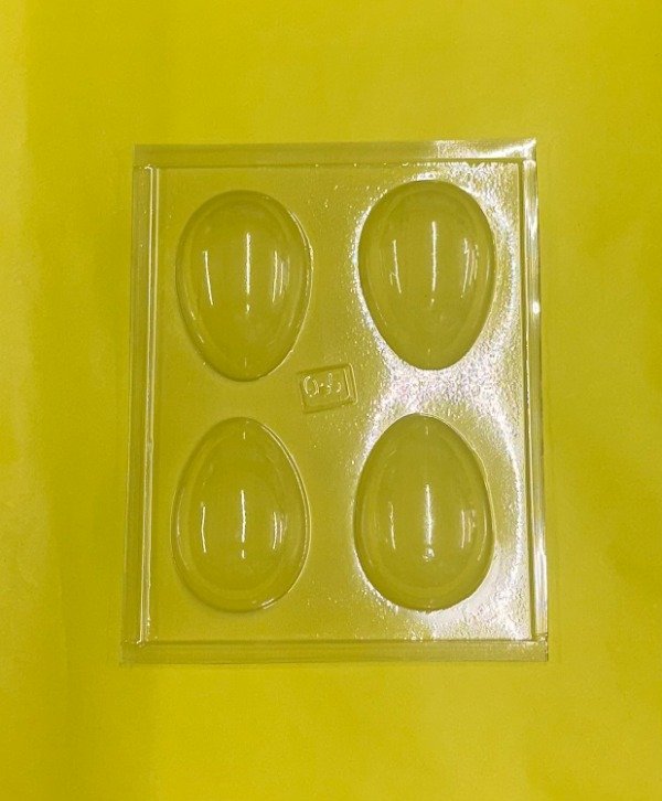 Producto - PASCUAS - MOLDE NRO 5 Cod. 2001A - medida alto 6 cm ancho 4 cm (4 cavidades )