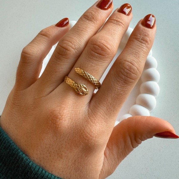 Producto - Anillo snake dorada clásico