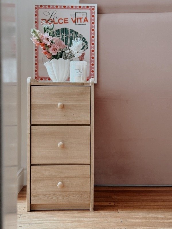 Producto - Mesa de luz Bella