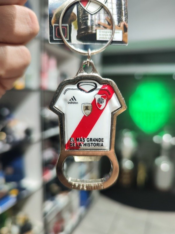 Producto - Llavero River Plate camiseta destapador