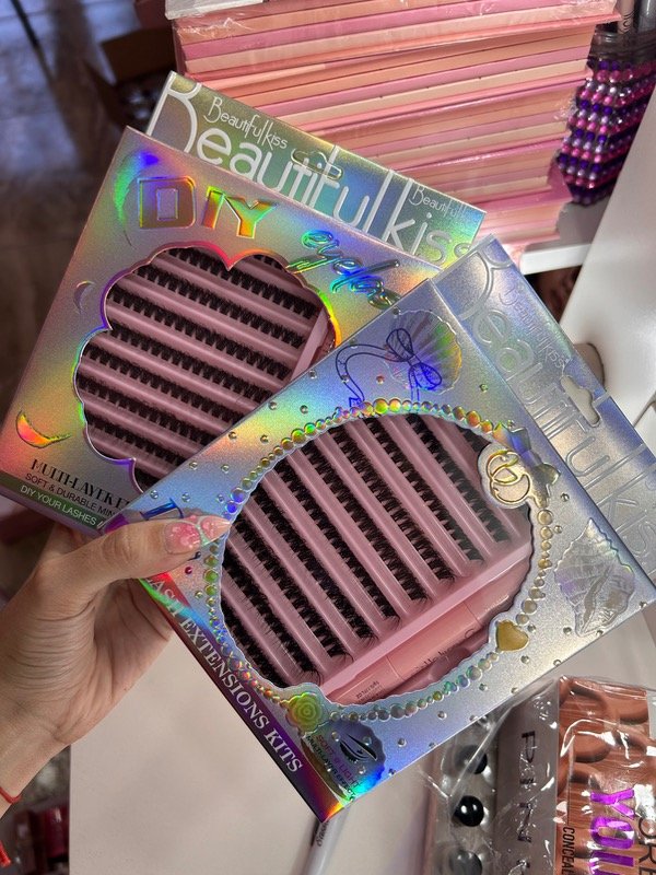 Producto - Set pestañas KISS