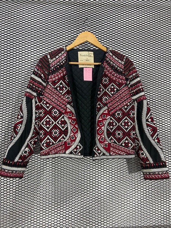Producto - Chaqueta Bendito Pie TS