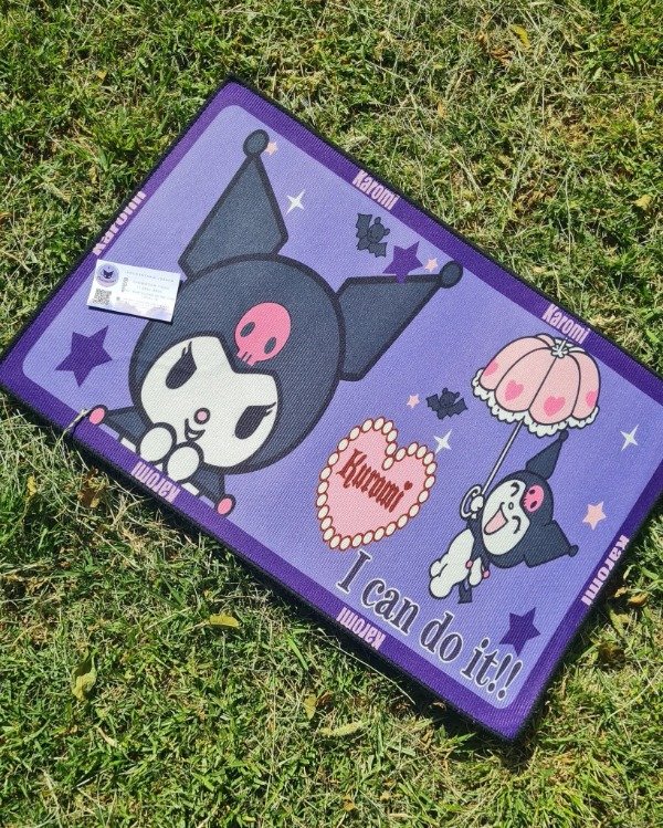Producto - Alfombra kuromi