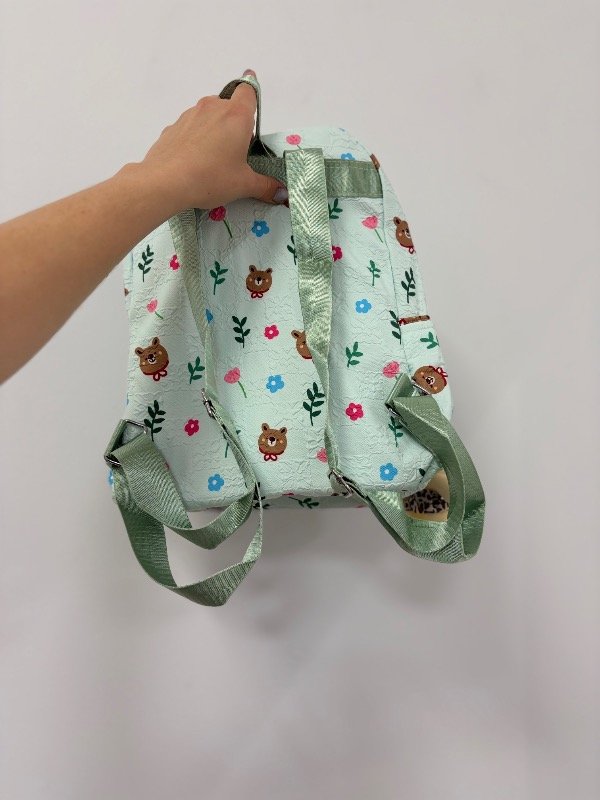 Producto - Mochila estampa flores mediana llavero peluche verde - 2