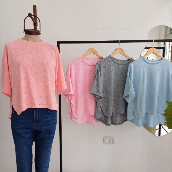 Producto - 493 - REMERA LINO TAJO