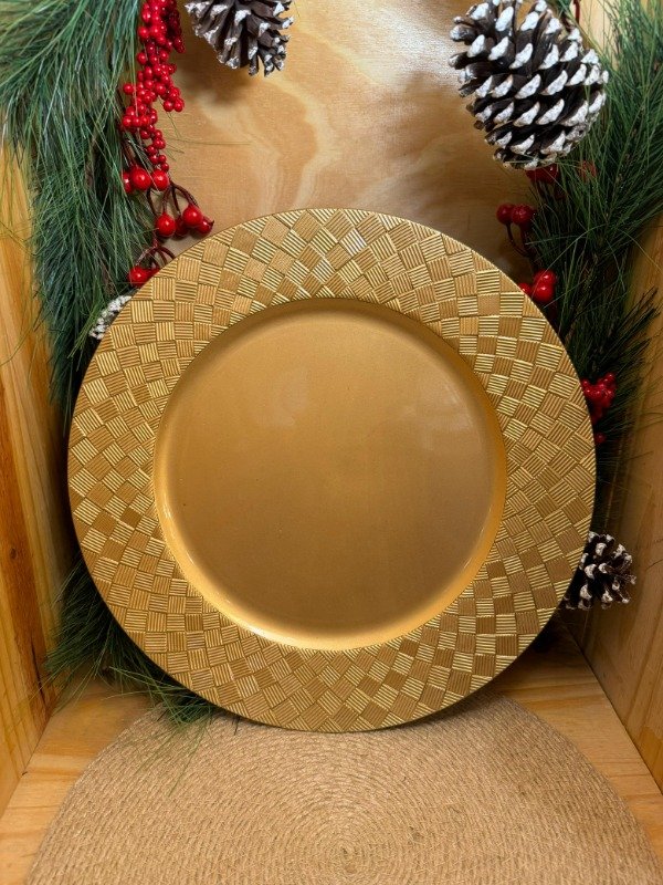 Producto - Plato de Sitio Dorado 33cm (Efectivo: 9.200)