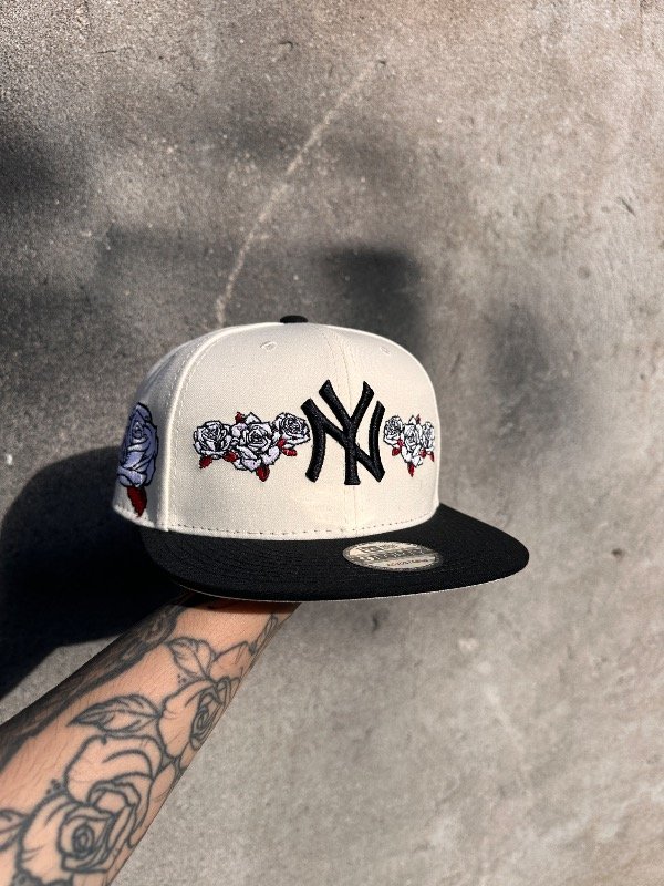 Producto - Gorra Regulable combinada negro/beige