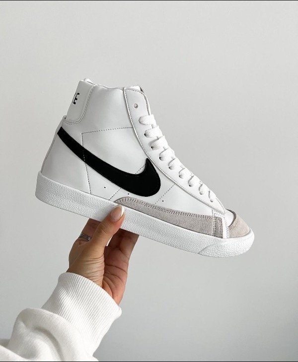 Producto - Blazer Mid - Blanca/Negra