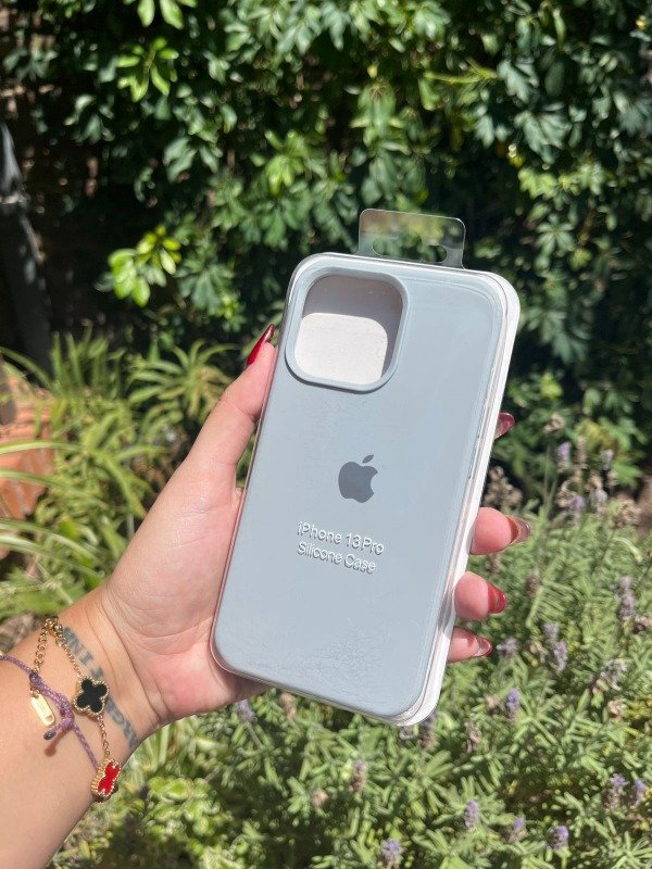 Producto - Iph 13 pro silicona case gris1