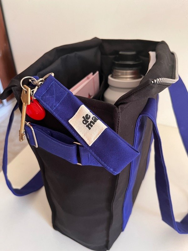 Producto - Bolso MATE: negro y azul