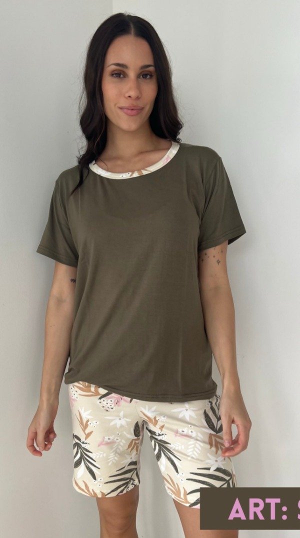 Producto - Pijama Flores verdes