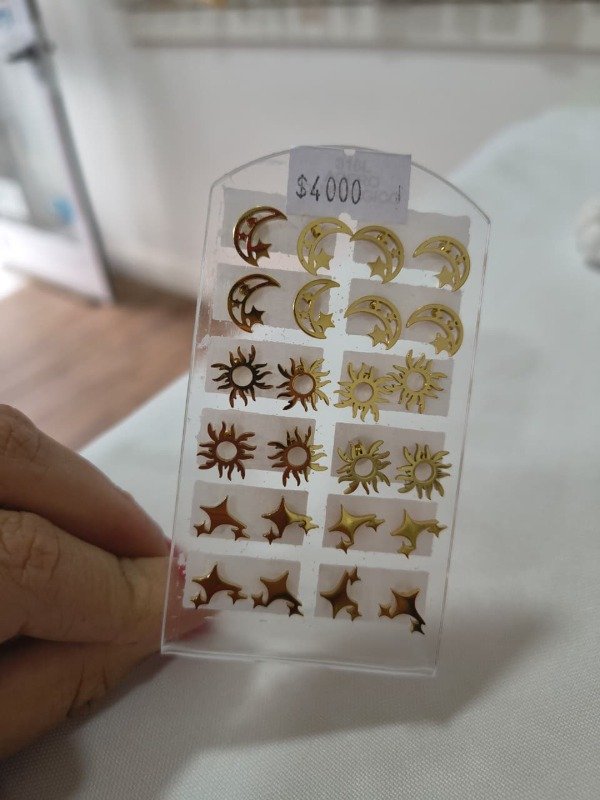 Producto - Aritos pasantes dorados