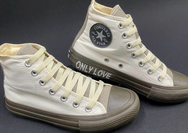 Producto - CONVERSE BOTITAS PLATAFORMA NATURAL GRIS