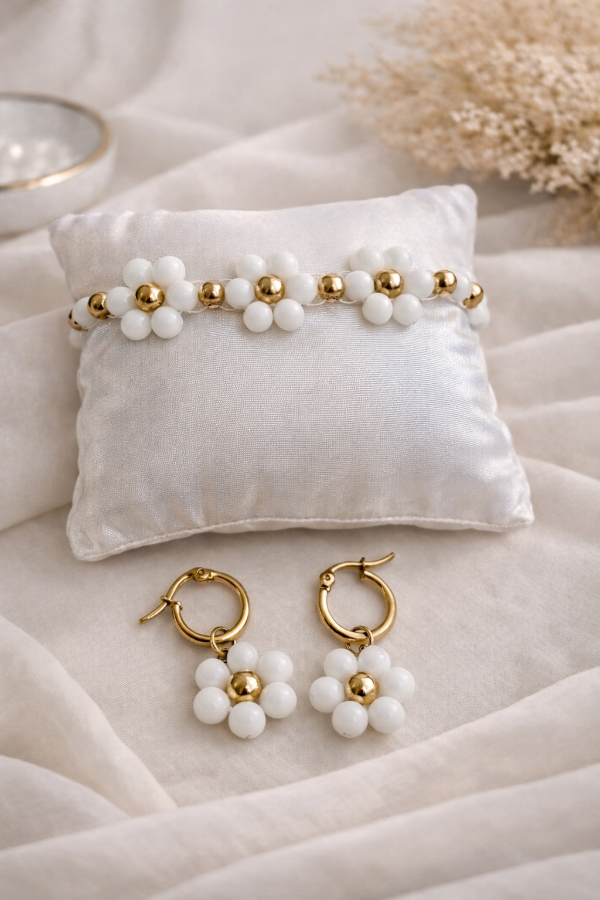 Producto - Set Brisa Pulsera + Aros - Blanco con Dorado