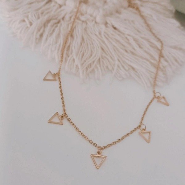 Producto - COLLAR TRIÁNGULOS DORADOS cod 5