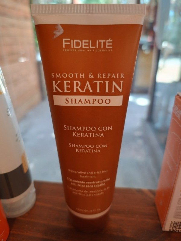 Producto - Shampoo con Keratina - Fidelité-