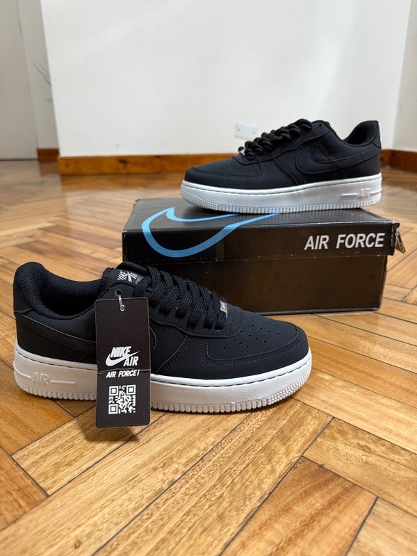 Producto - Nike Air Forcé One Black