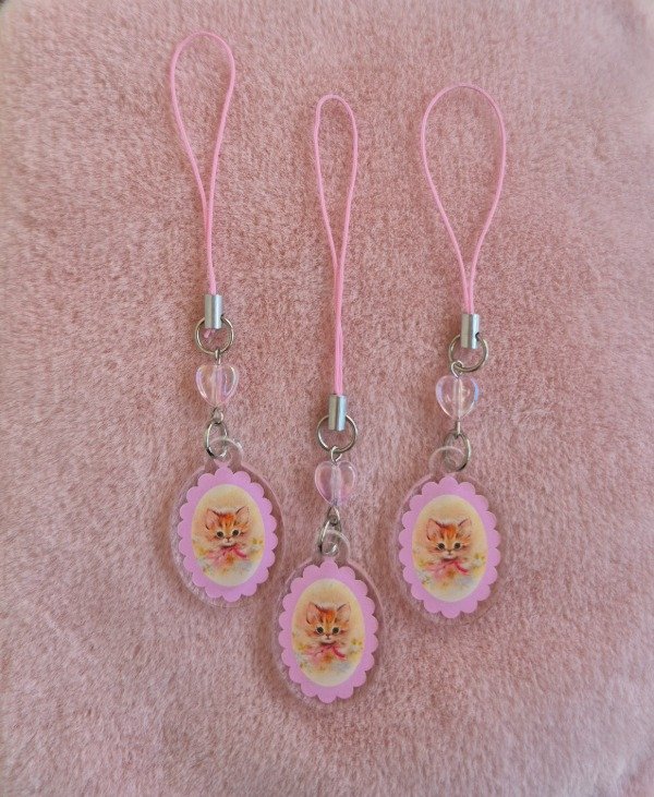 Producto - Charm Gatito Moño