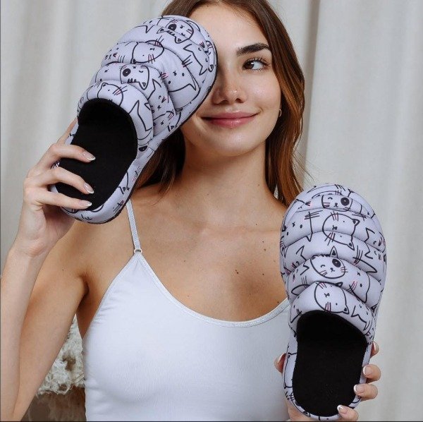 Producto - Pantuflón gatitos - COD 3450