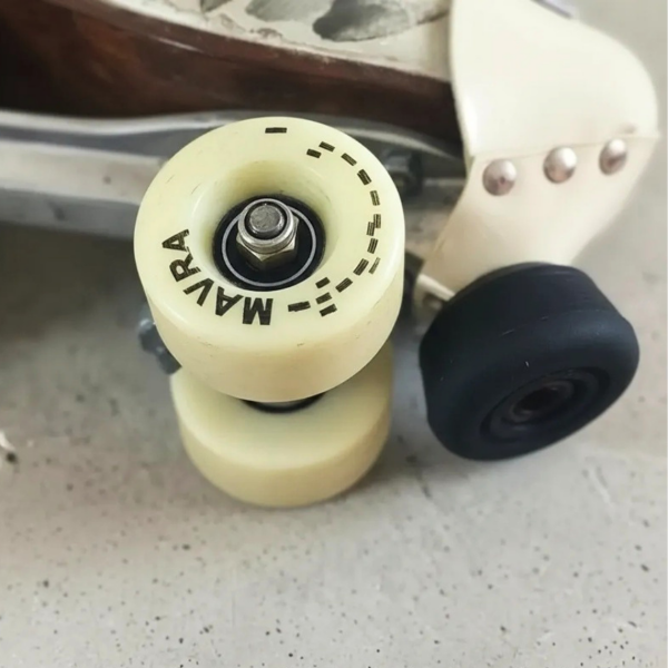 Producto - RUEDAS MAVRA WHEELS 57mm 95A - 1