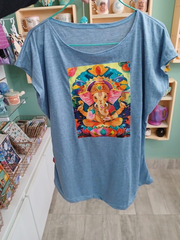Producto - REMERA GANESHA