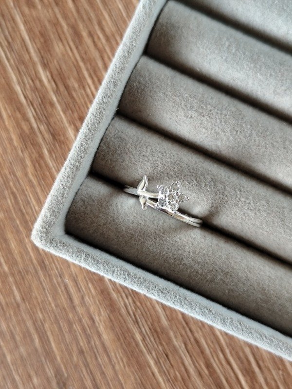 Producto - Anillo Flor I