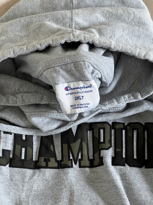 Producto - Hoodie Champion, talle XXL masculino
