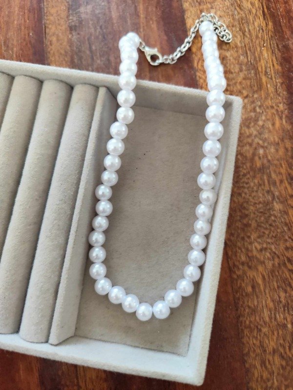 Producto - Collar perlas blancas grandes