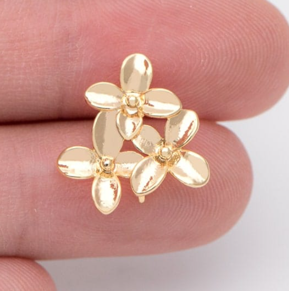 Producto - Aros de 3 flor dorado