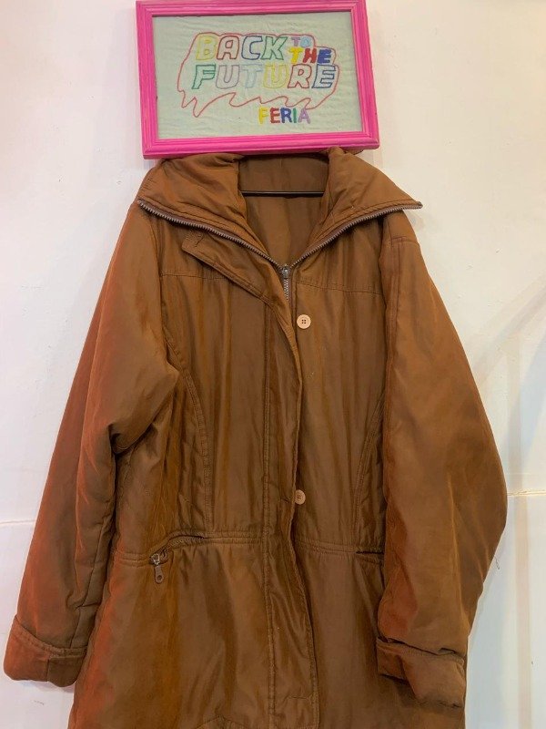 Producto - CAMPERA MARRÓN
