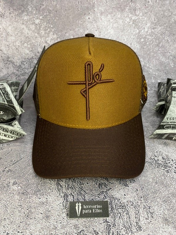 Producto - Gorra Fé marrón