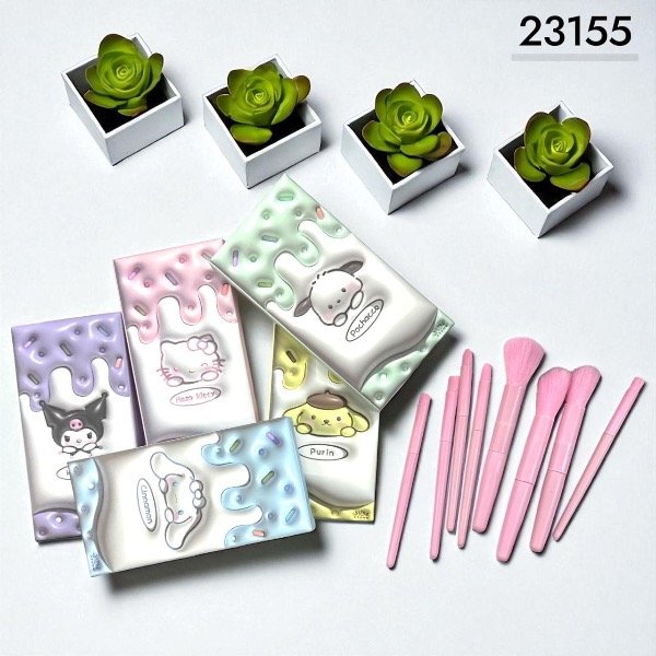 Producto - Set de brochas con estuche Sanrio