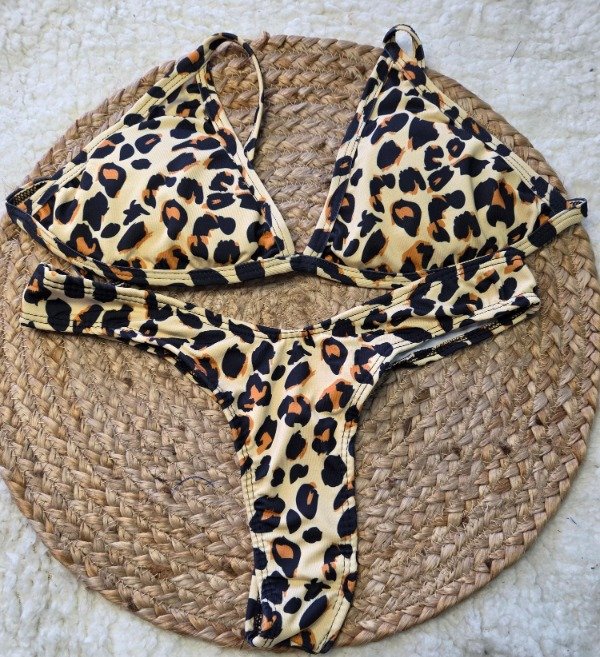 Producto - Conjunto Print con less entera Beige