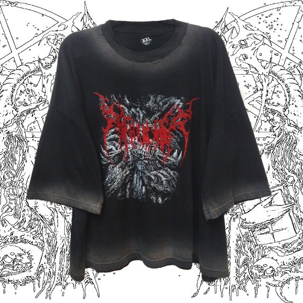 Producto - Remera Boxy Fit MSkull Localizada Thread
