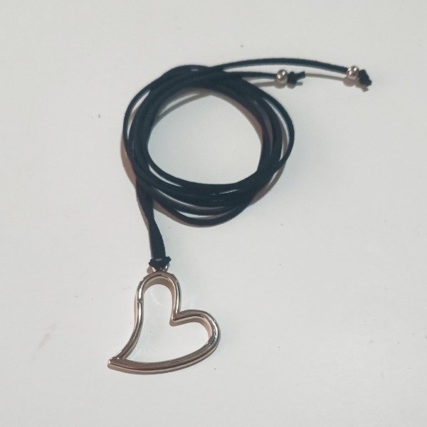 Producto - Choker gamuza con dije