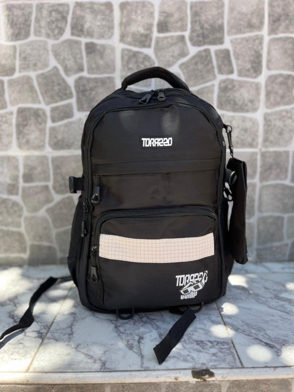 Producto - MOCHILA GRANDE HH66094