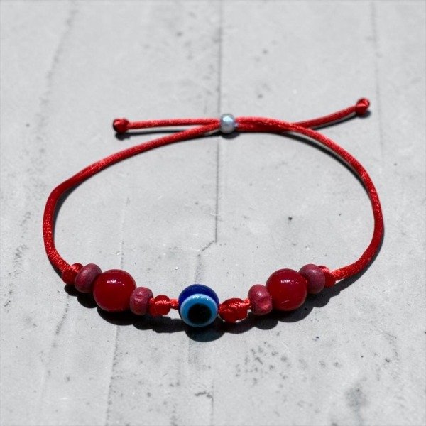 Producto - PULSERA DE HILO ROJO CON PERLAS ROJAS Y OJO TURCO (Cod.PUL04)