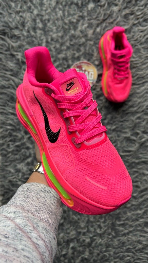 Producto - AIR MAX VOMERO HYPER PINK - 1
