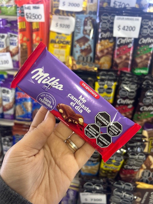 Producto - MILKA ALMEDRAS 55GR