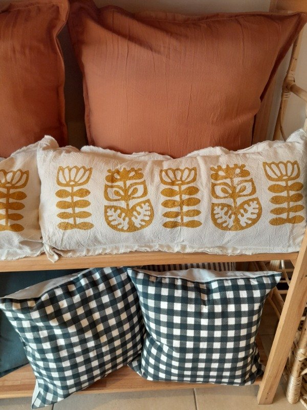 Producto - duo almohadones folk 70x30 - 1