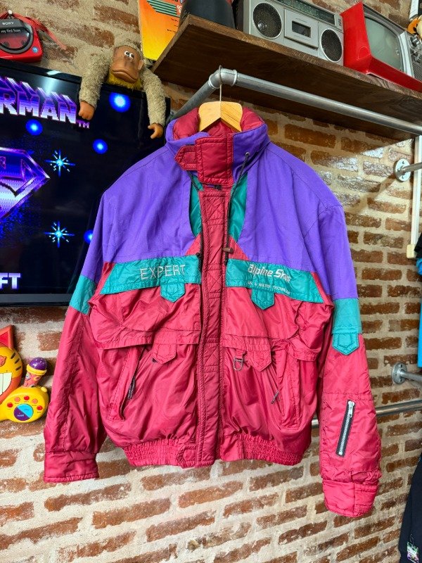 Producto - CAMPERA ALPHINE SKATE