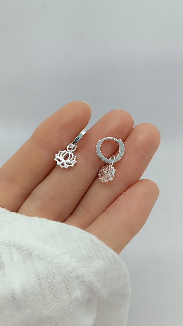 Producto - Argollitas Flor de Loto