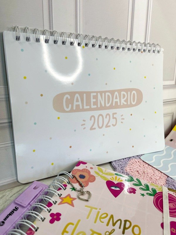Producto - Calendario 2025 A4