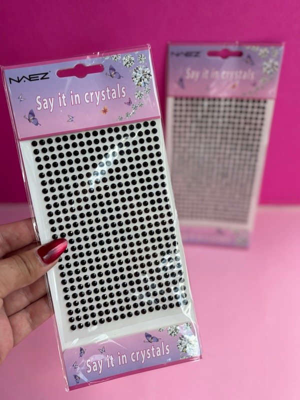 Producto - Strass autoadhesivo Naez