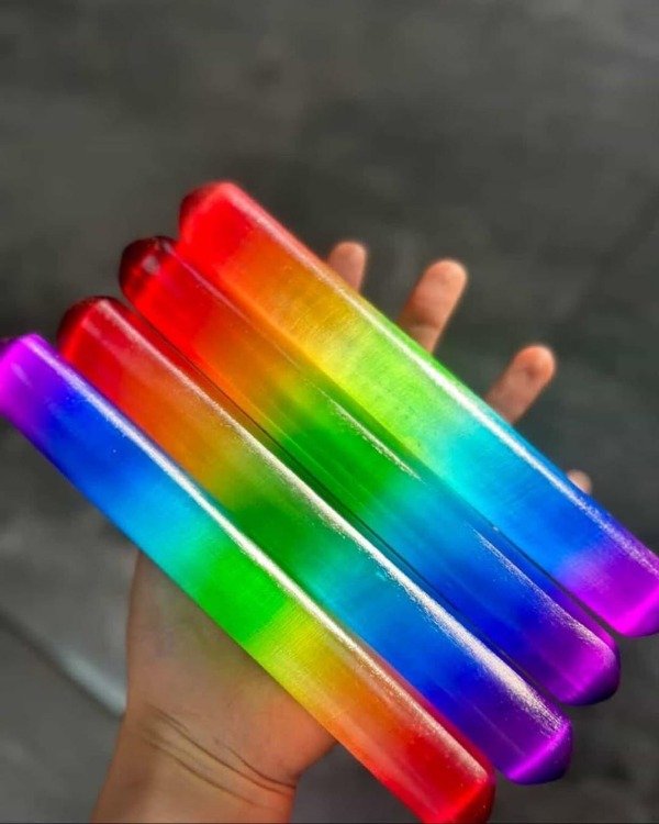 Producto - BARRA DE SELENITA AURA 7 CHAKRAS