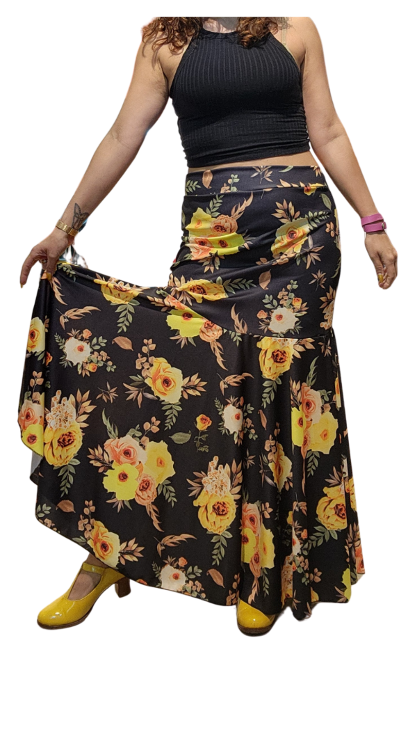 Producto - Falda caderín negra con Flores amarillas - Talle L
